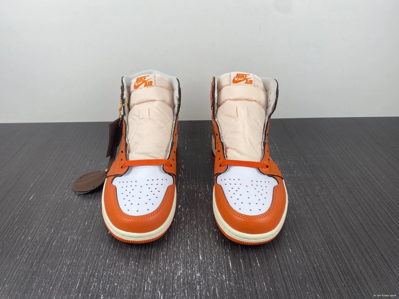 1 High Air “Starfish” OG Jordan DO9369-101 WMNS 0224